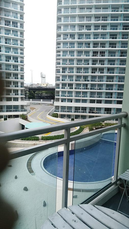 Azure C7 Balcony, Wifi, Near Mall Airport Manila Ngoại thất bức ảnh